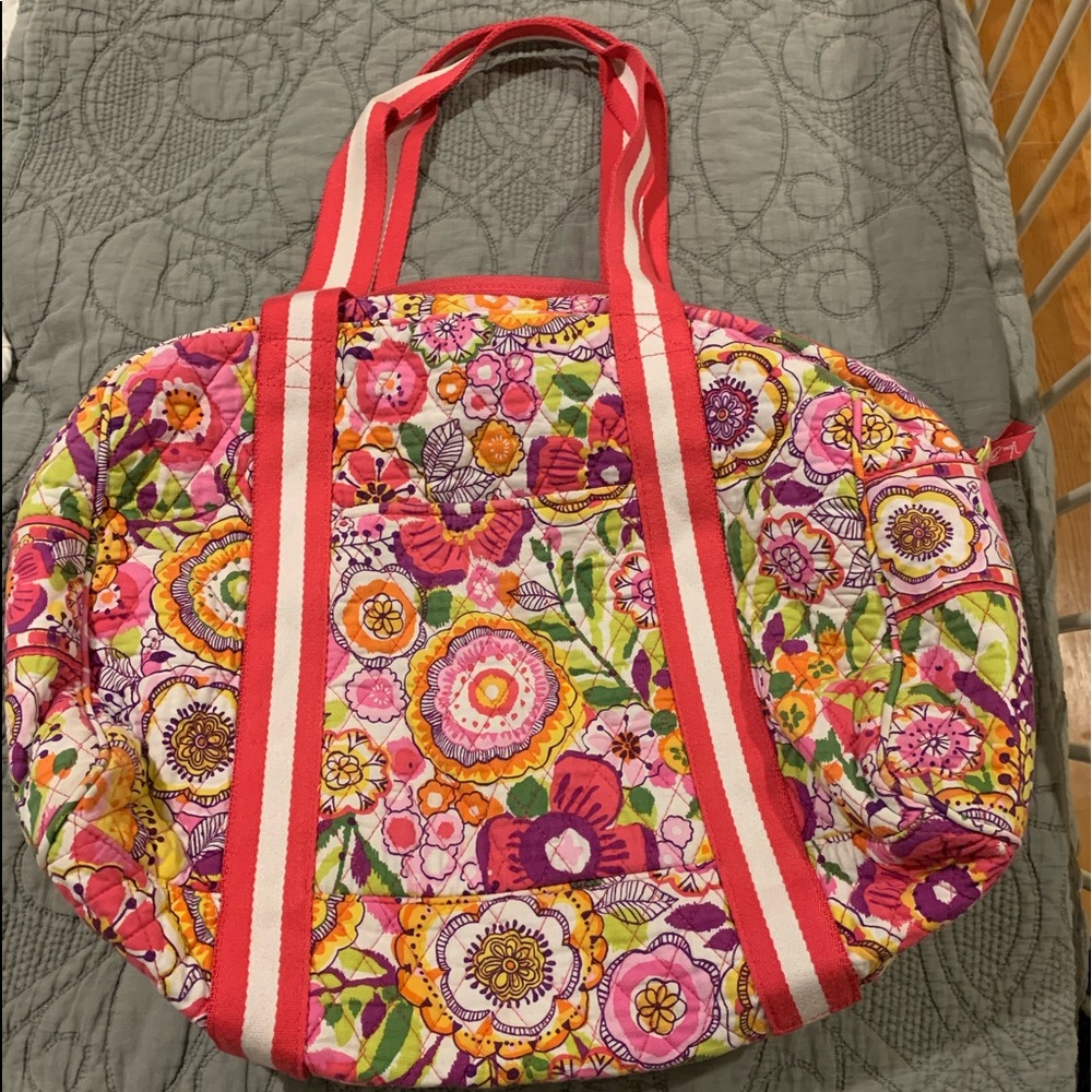 VERA BRADLEY TOTE